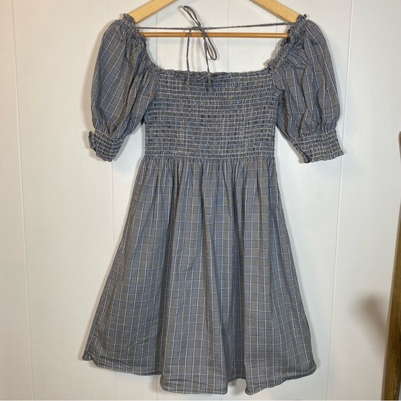 Hill House The Athena Nap Dress Plaid Grey Babydoll Smocked Blue Puff Sleeves - Picture 7 of 9